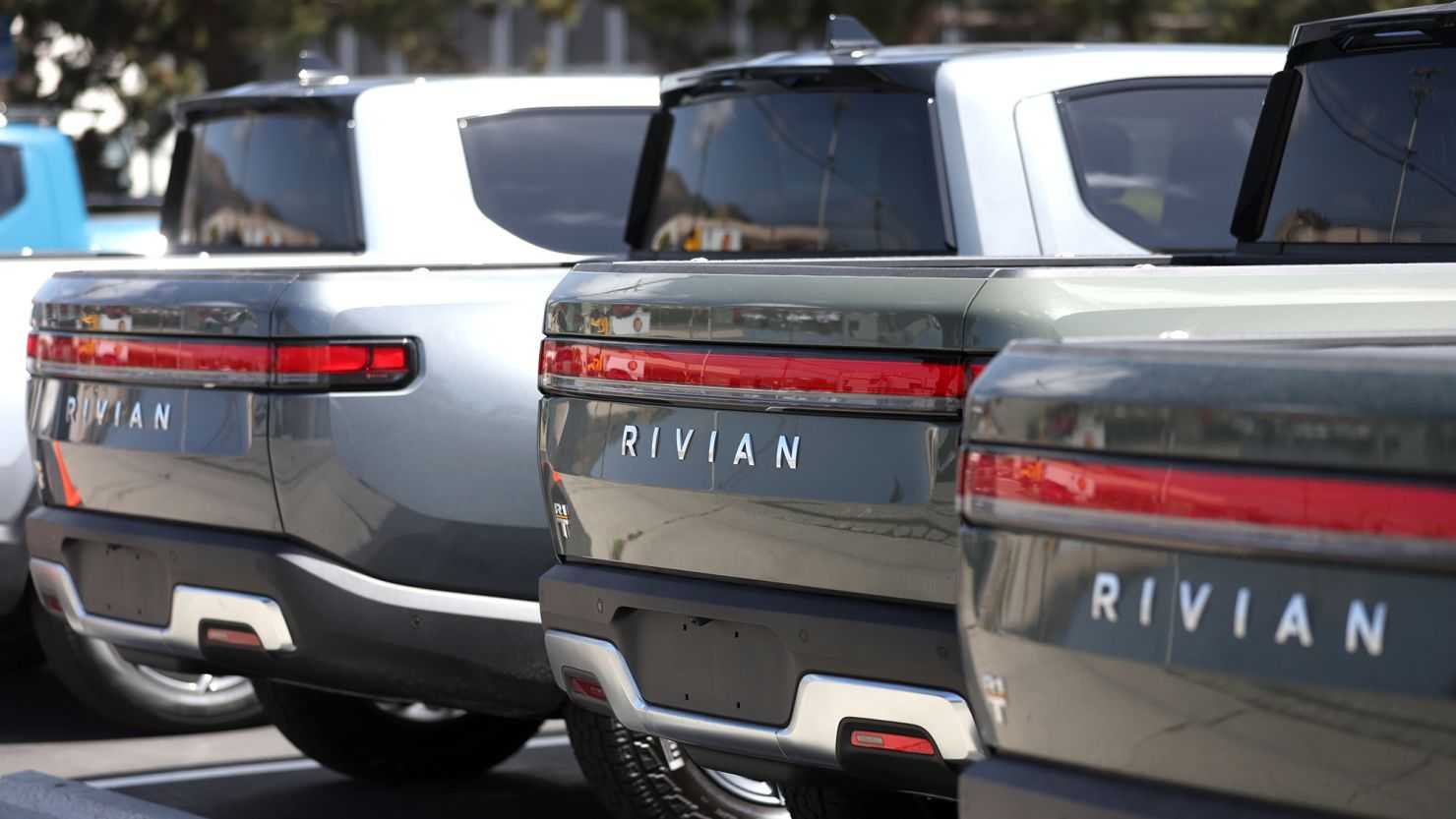 RIVIAN ВЗЛЕТАЕТ НА 50%