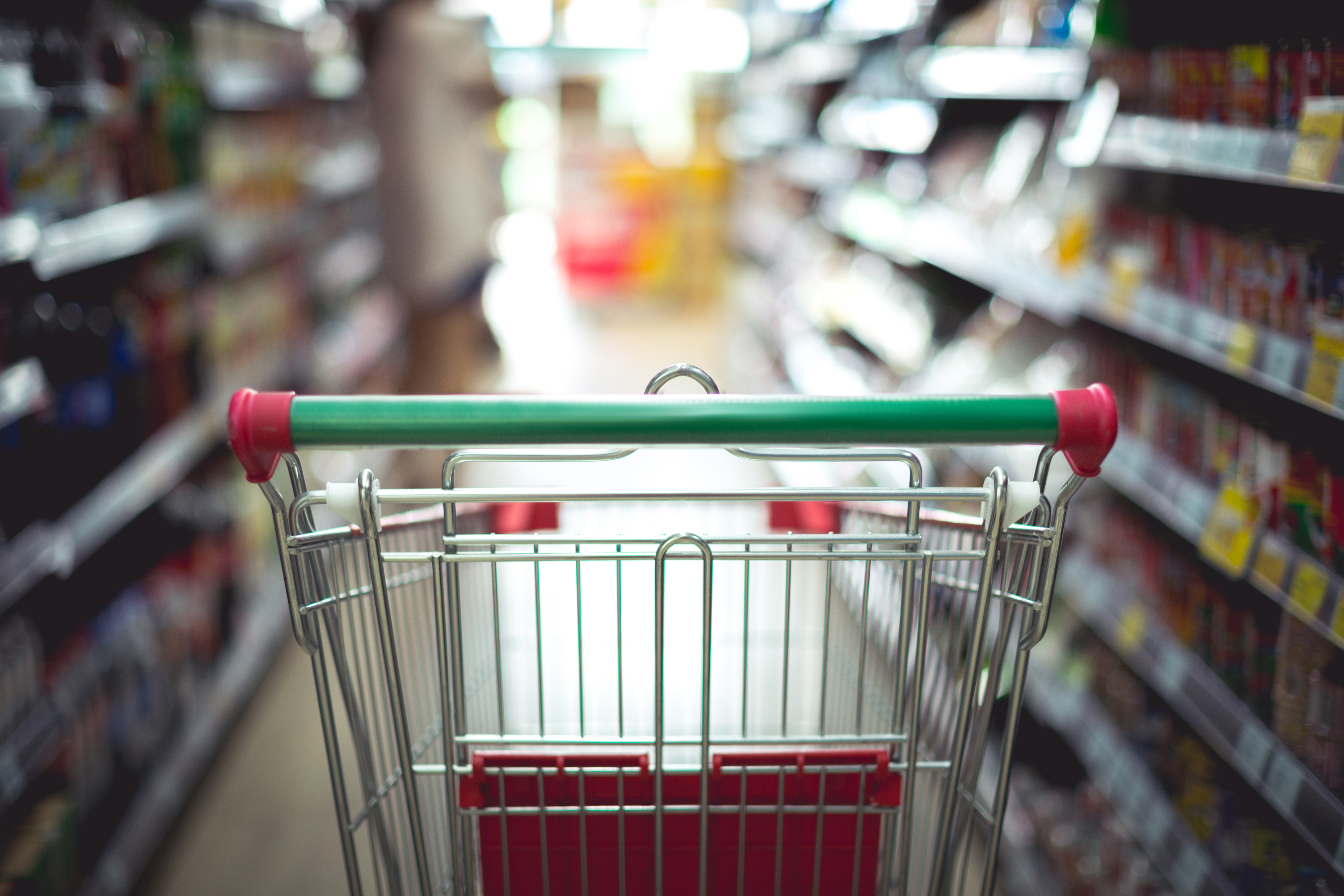 closeup-detail-woman-shopping-supermarket.jpg