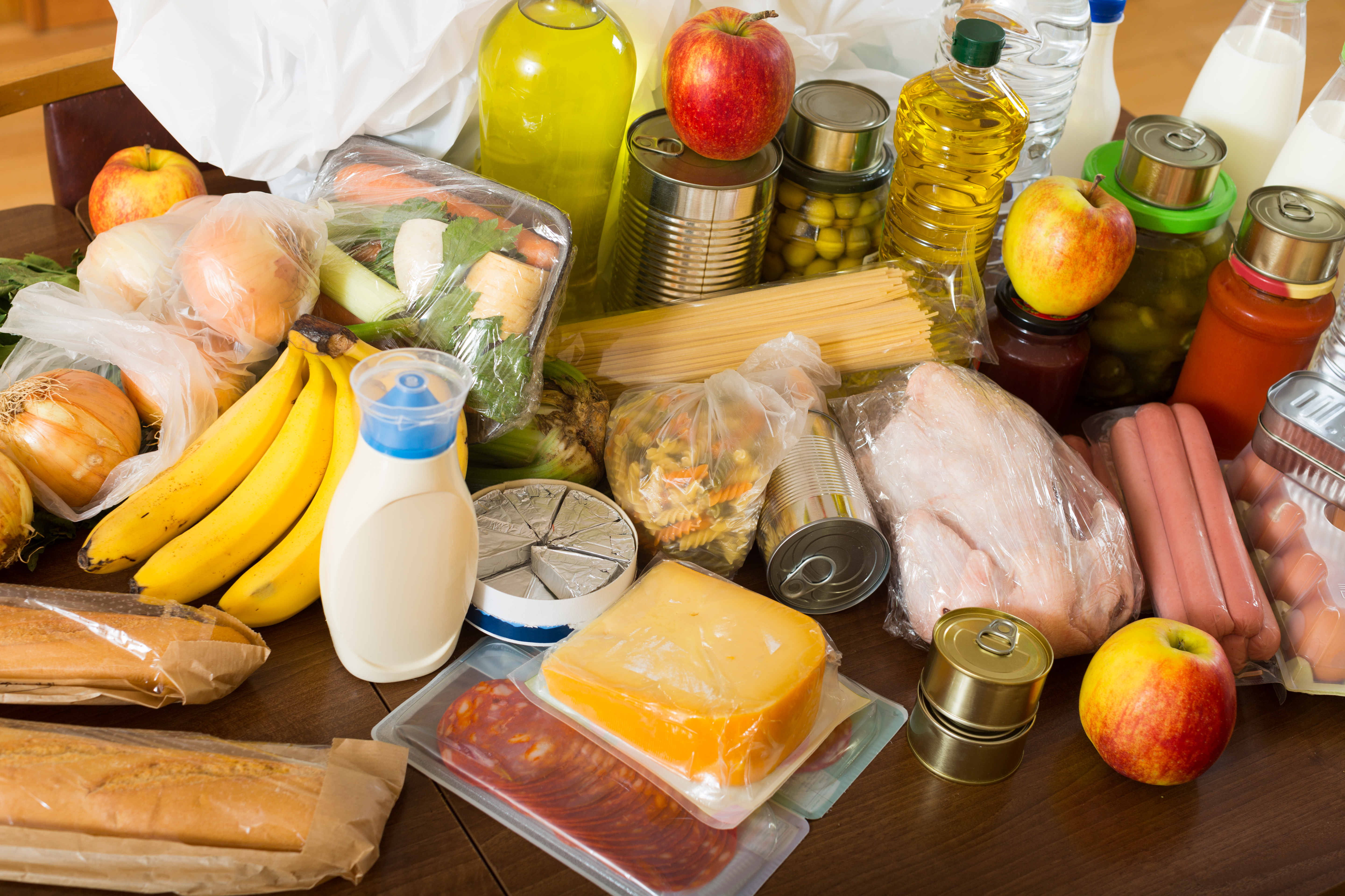 view-table-with-articles-food-family.jpg